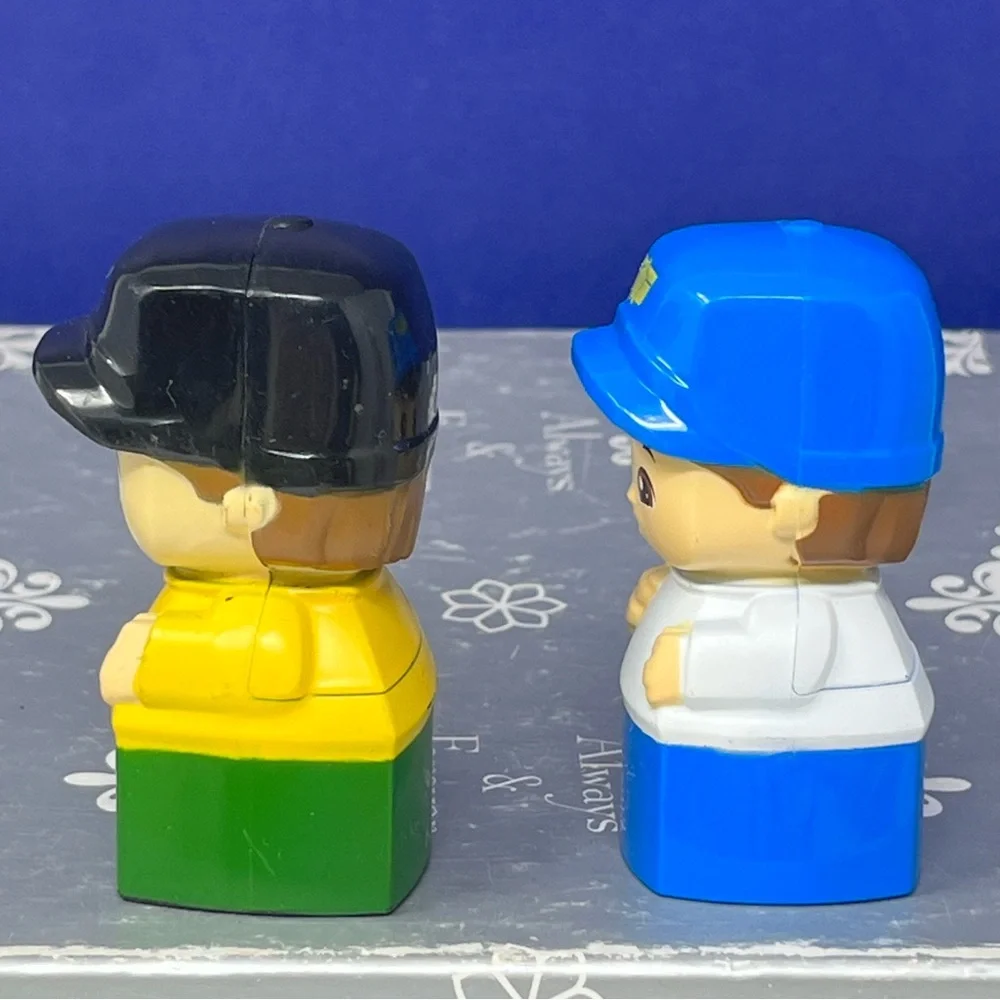 Mega Bloks John Deere Driver & Pilot Figures as is